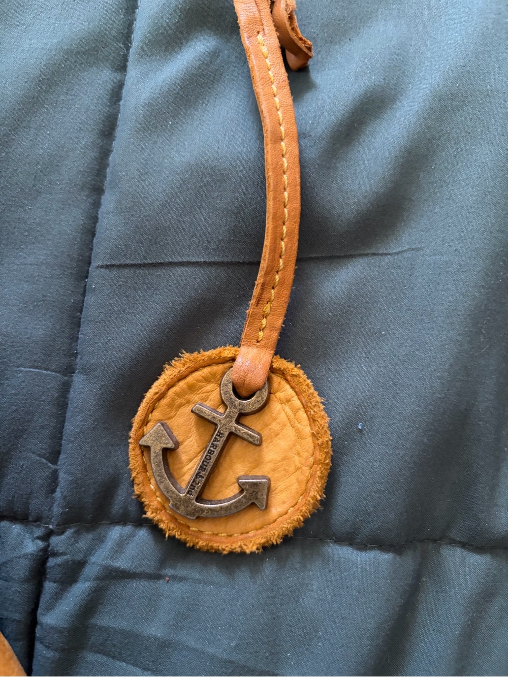 Harbour 2nd Anchor-Emblem Mustard Leather Hobo Bag - Picture 8 of 9